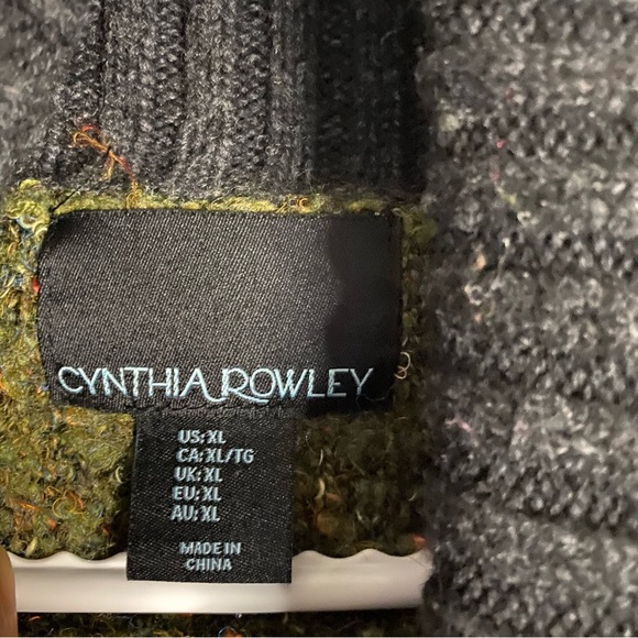 Cynthia Rowley Women's Green Speckled Wool Knit Turtleneck Sweater - Picture 5 of 7